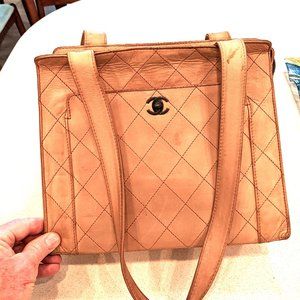 CHANEL Tan Quilted Zippered Shoulder Bag